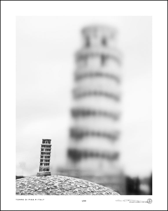 Torre di Pisa + Italy